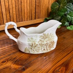 J&G Meakin Romantic England Whittington Inn Gravy Boat Ironstone Green Good